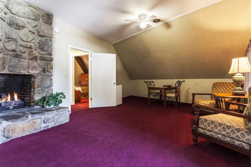 Four Seasons Motor Lodge Gatlinburg Quarto foto